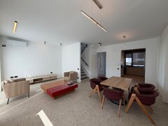 Tunari The Class Villas 3 casa 4 camere teren 300 mp