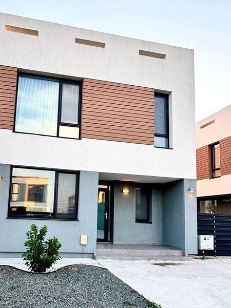 Tunari The Class Villas 3 casa 4 camere teren 300 mp